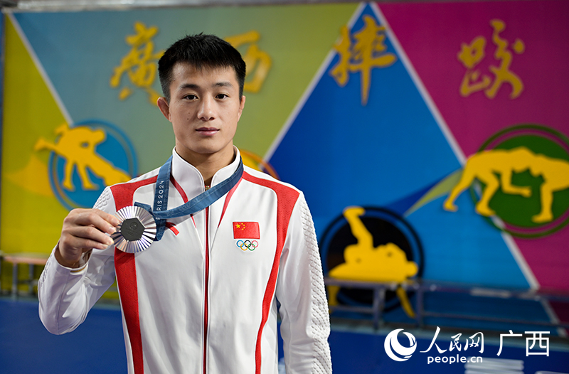 廣西摔跤運(yùn)動(dòng)員曹利國(guó)。人民網(wǎng) 雷琦竣攝