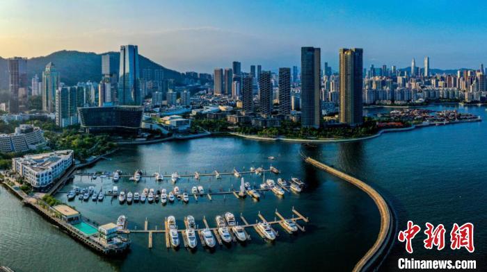 深圳市蛇口濱海文化創(chuàng)意街區(qū)。 廣東省文旅廳 供圖